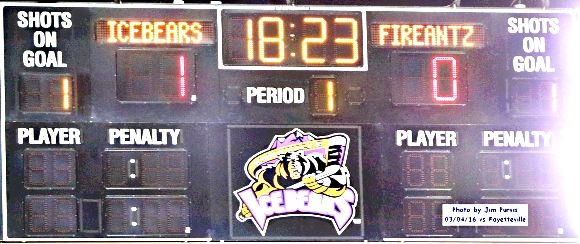 Z. Larue SCORES at 1:37 in first period