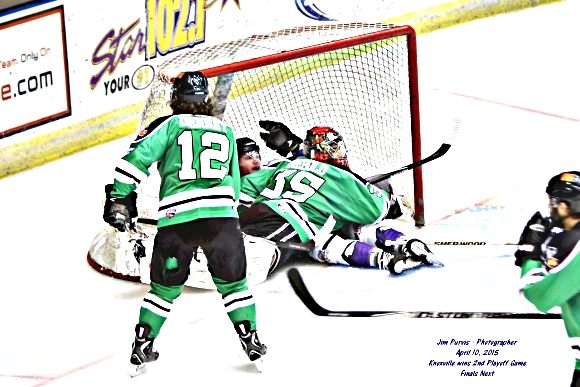 041015_2nd playoffJIM_0073