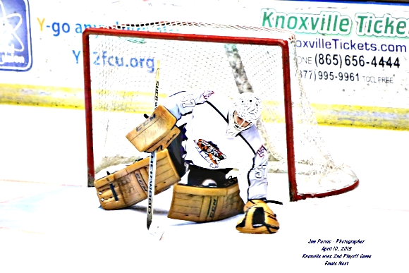 041015_2nd playoffJIM_0076