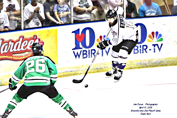 041015_2nd playoffJIM_0084