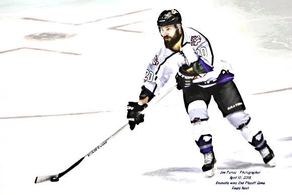 041015_2nd playoffJIM_0093