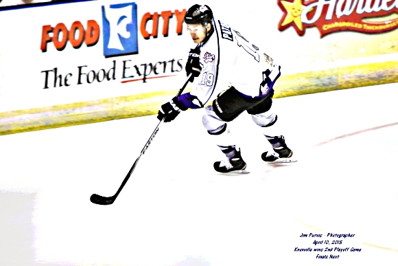 041015_2nd playoffJIM_0134