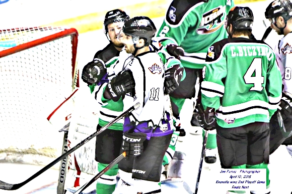 041015_2nd playoffJIM_0171