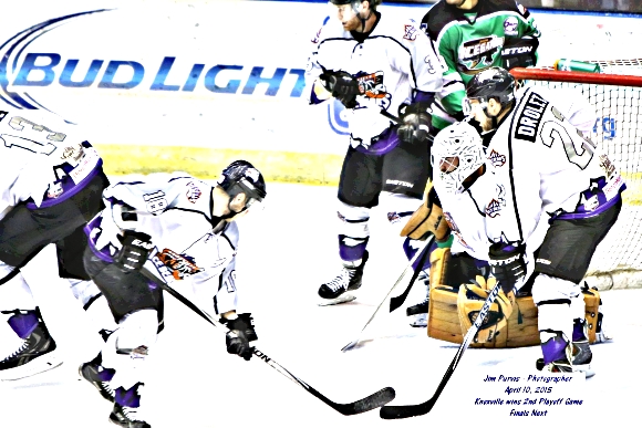 041015_2nd playoffJIM_0236