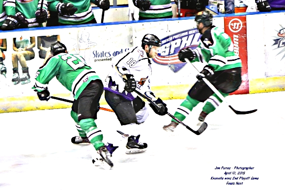 041015_2nd playoffJIM_0340