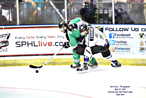 041015_2nd playoffJIM_0420