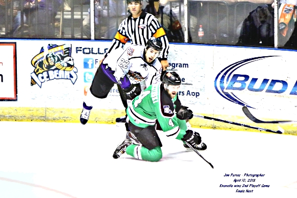 041015_2nd playoffJIM_0441