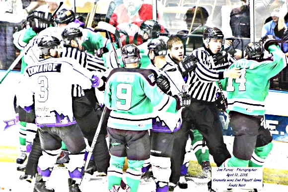 041015_2nd playoffJIM_0537