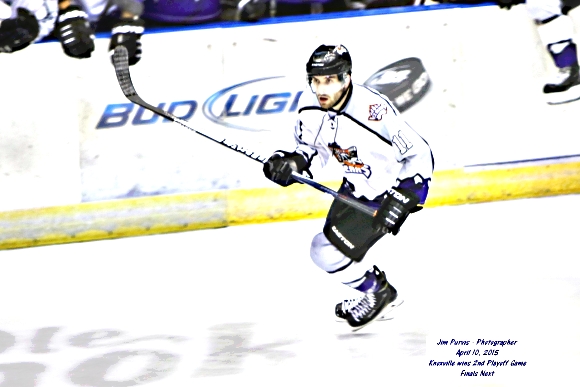 041015_2nd playoffJIM_0596
