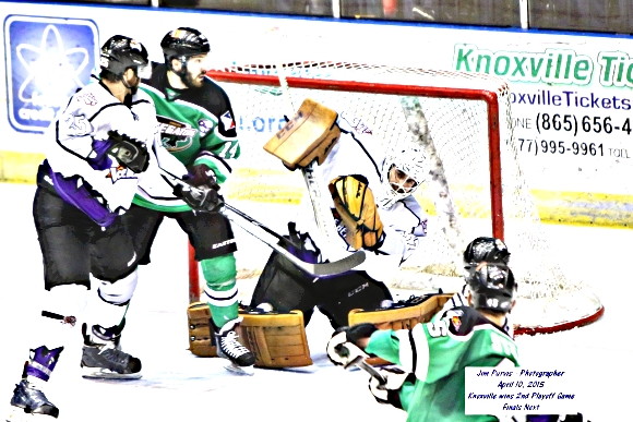 041015_2nd playoffJIM_0637