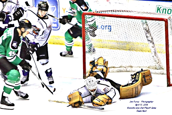 041015_2nd playoffJIM_0645