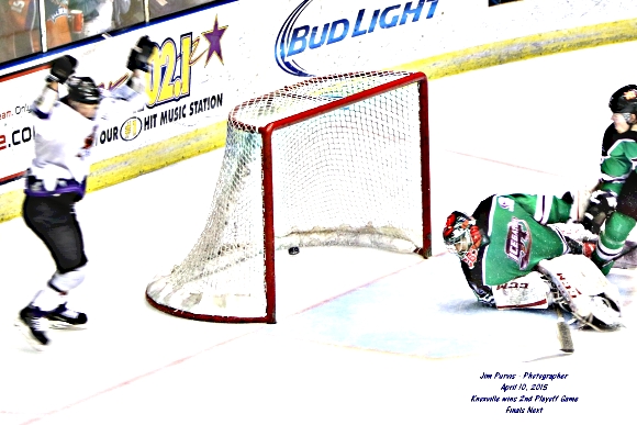 041015_2nd playoffJIM_0676