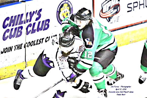 041015_2nd playoffJIM_0683