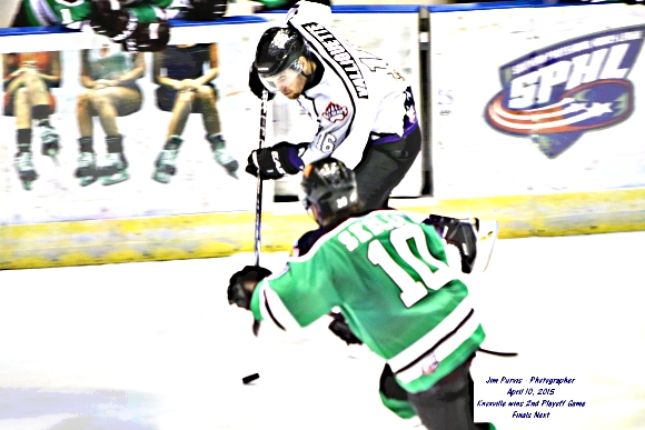 041015_2nd playoffJIM_0765