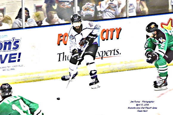 041015_2nd playoffJIM_0843