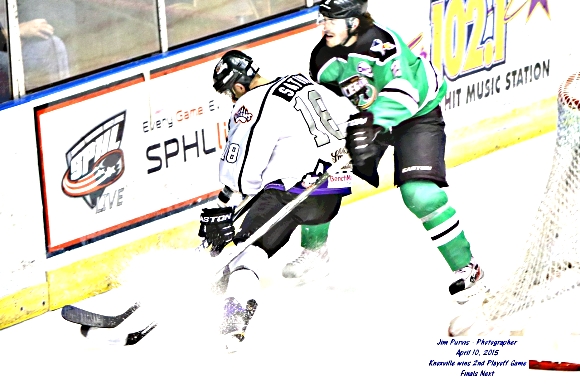 041015_2nd playoffJIM_0923