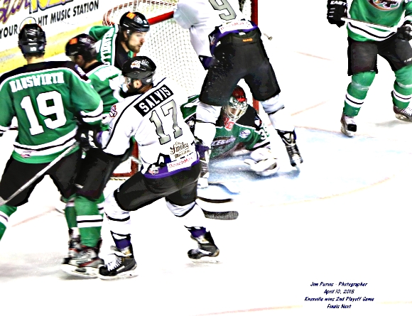 041015_2nd playoffJIM_0968