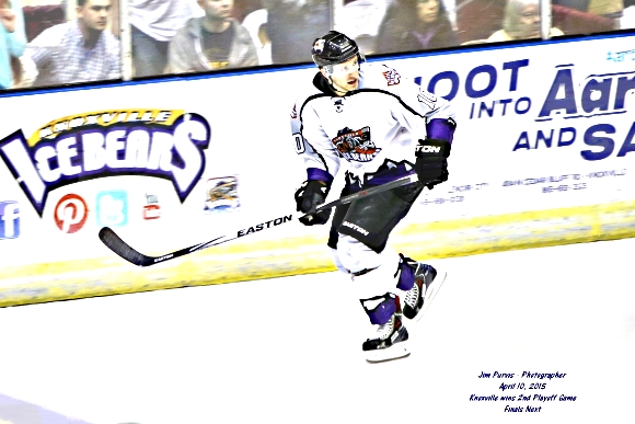 041015_2nd playoffJIM_0984