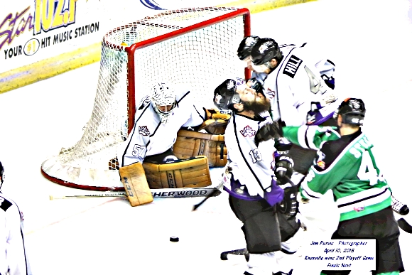 041015_2nd playoffJIM_1088