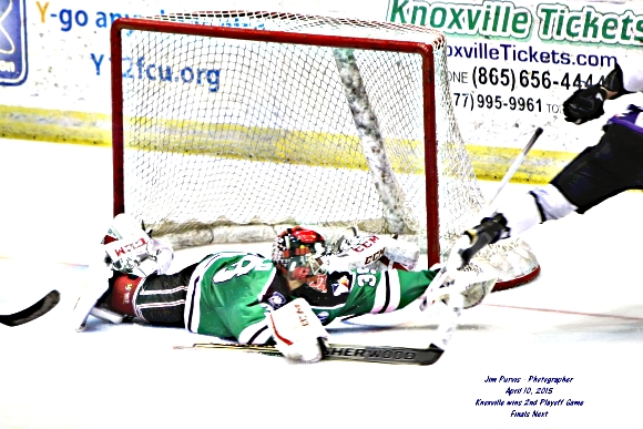 041015_2nd playoffJIM_1110