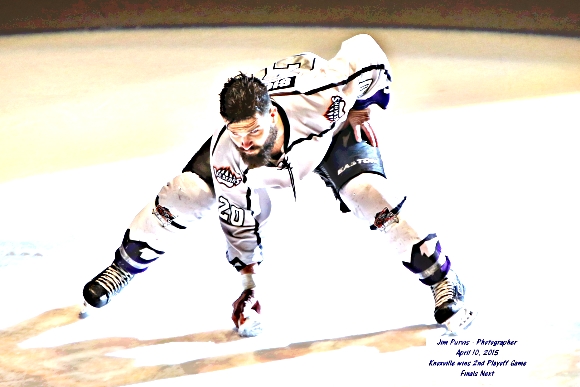041015_2nd playoffJIM_1254